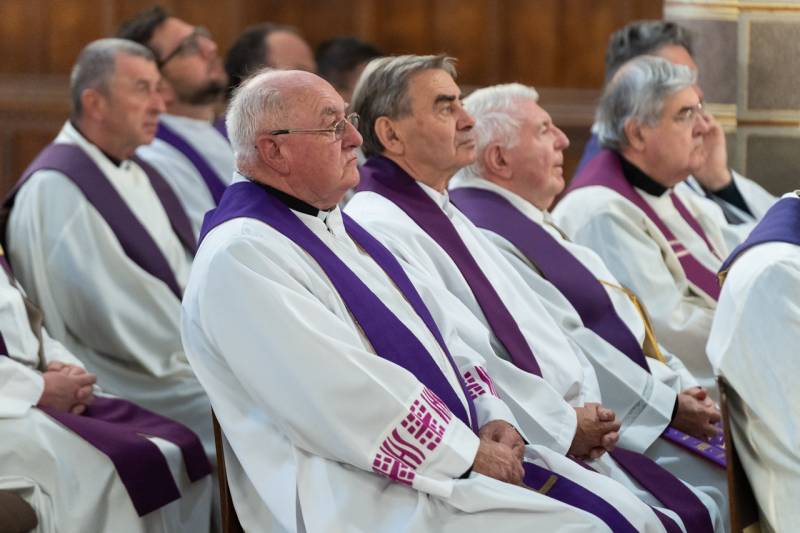 2025_10_07_juhasz tibor gyaszmise_10.jpg